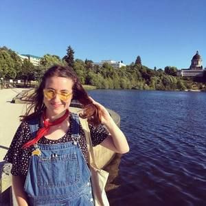 Meet your Posher, Madeline